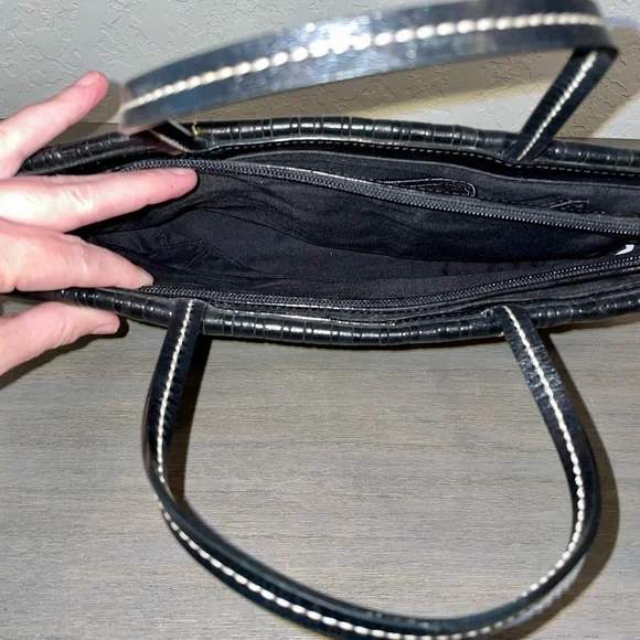 CEM Black Leather Satchel with Detachable Shoulder Strap - Picture 6 of 9